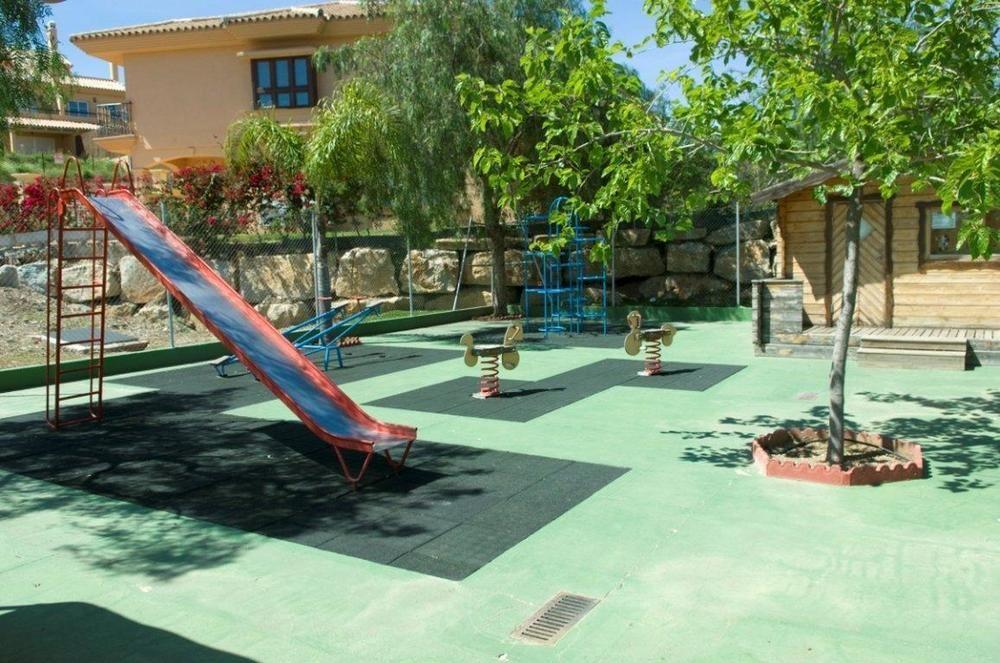 Mijas Costa Oasis By Grangefield Oasis Club Aparthotel Sitio de Calahonda Exterior photo